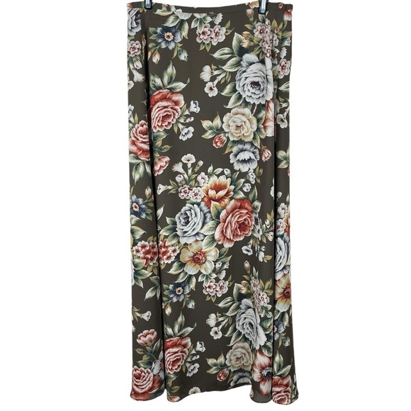 The Limited Dresses & Skirts - The Limited Floral Roses Fall Color Chiffon Skirt Size 4